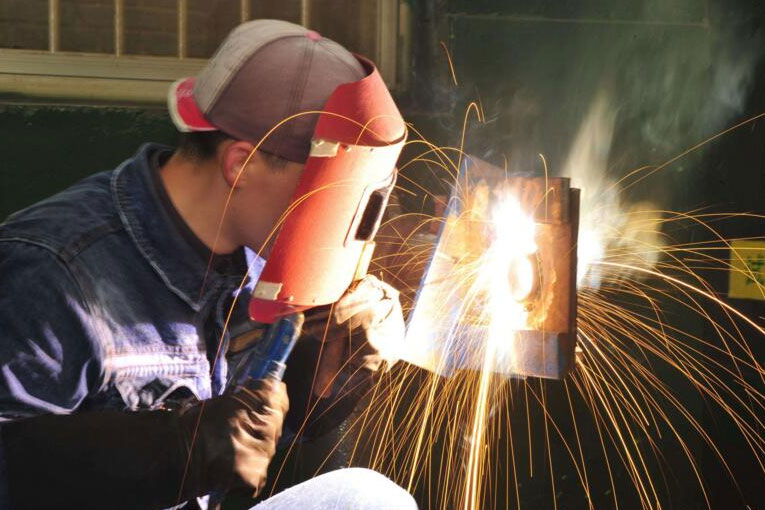 焊材庫、焊條庫、焊絲庫防潮除濕機